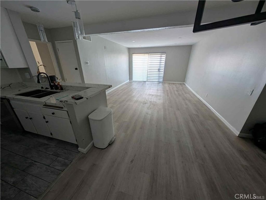 Photo of 5460 White Oak Avenue #C302, Encino, CA 91316 (MLS # SR26024838)