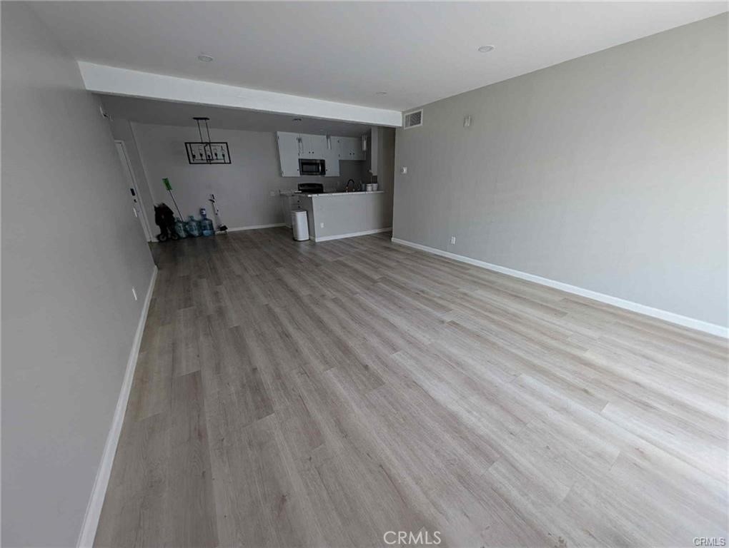 5460 White Oak Avenue #C302