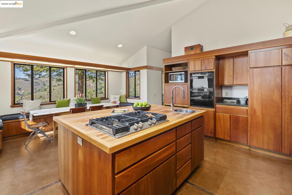 CLAREMONT - Residential