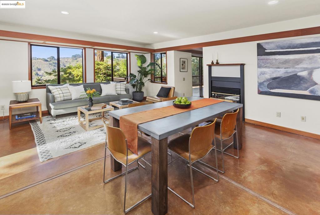 CLAREMONT - Residential