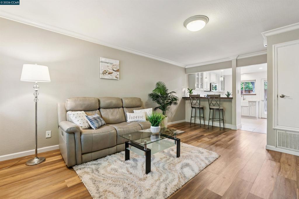90 Laurel Dr, Danville CA 94526