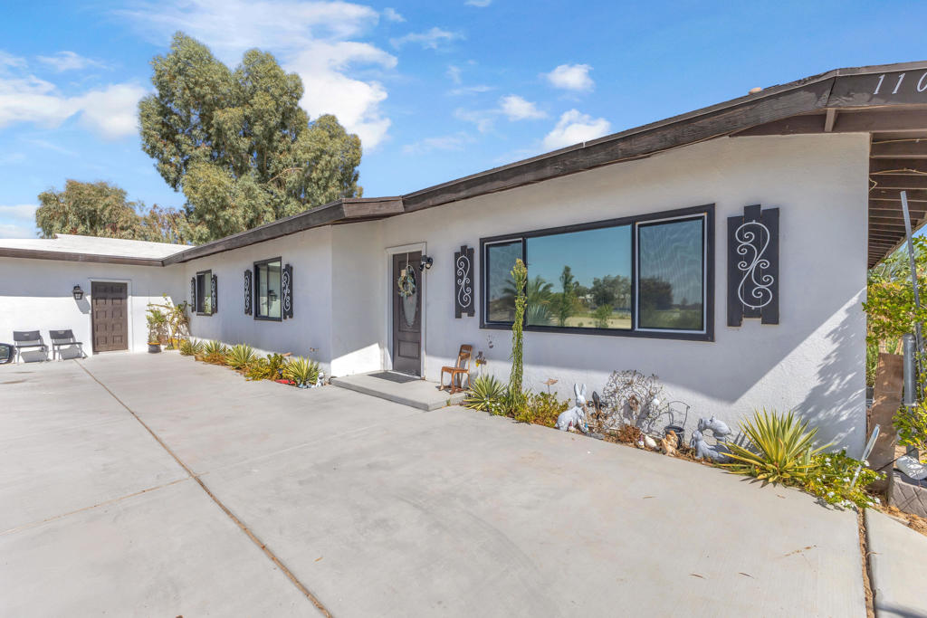 1110 Salton Sea Avenue