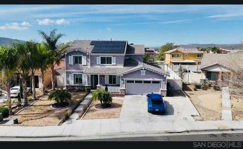 Photo of 2090 Trinket circle Cir, San Jacinto, CA 92582 (MLS # 260004901SD)