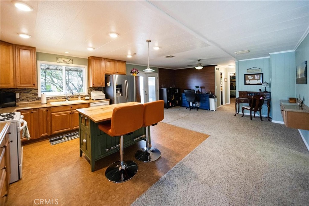 73190 Broadmoor Drive