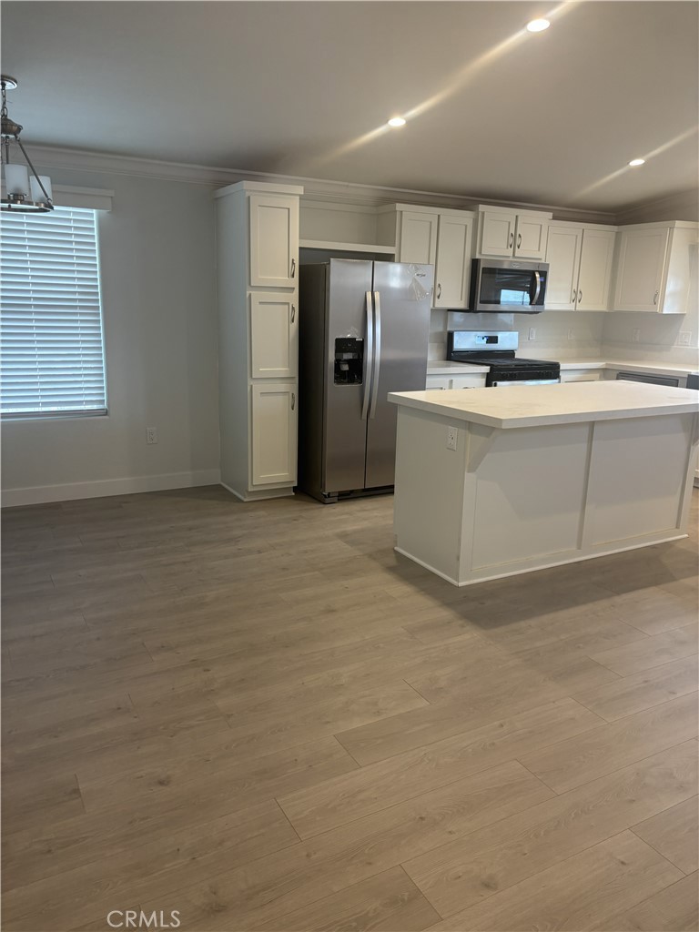 10550 Dunlap Crossing Road 27