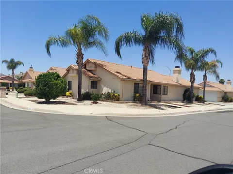 MLS: SW25138433