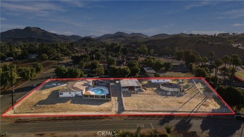 Photo of 1280 1st ST, Norco, CA 92860 (MLS # RS26228547)