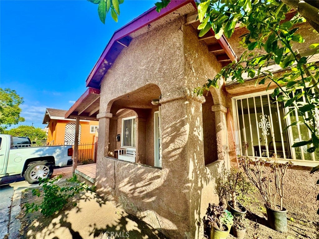 416 E 91st ST, Los Angeles CA 90003