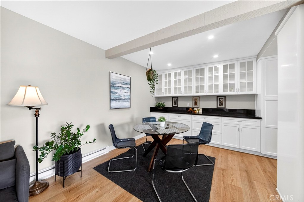 366 S Miraleste Drive 375