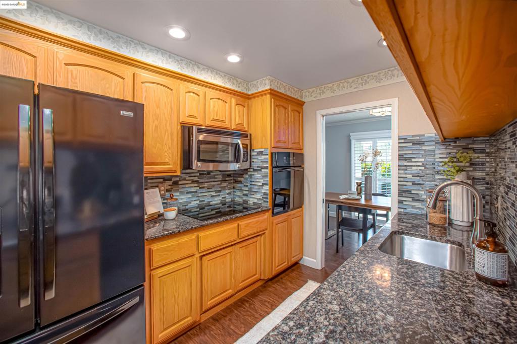 LAND PARK - Residential