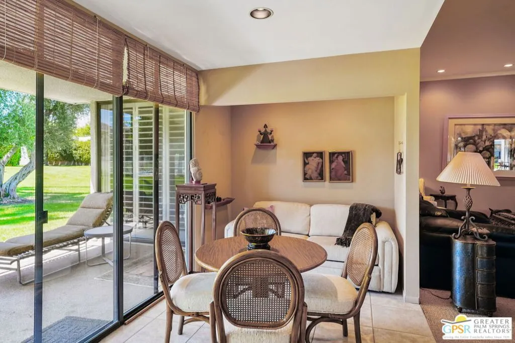 Palm Springs, California 92264, United States, 2 Bedrooms Bedrooms, ,3 BathroomsBathrooms,Residential,Active,189027