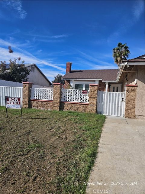 Photo of 14825 Cloverfield Rd, Moreno Valley, CA 92553 (MLS # SW25268764)