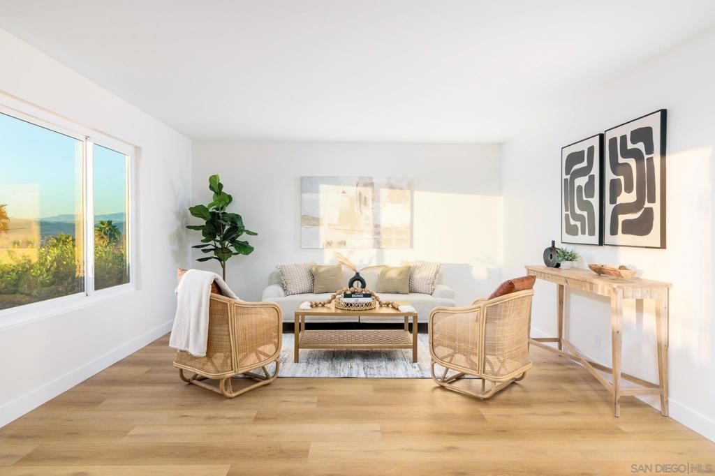 Photo of 3606 Vista Rey 9, Oceanside, CA 92057 (MLS # 260005476SD)