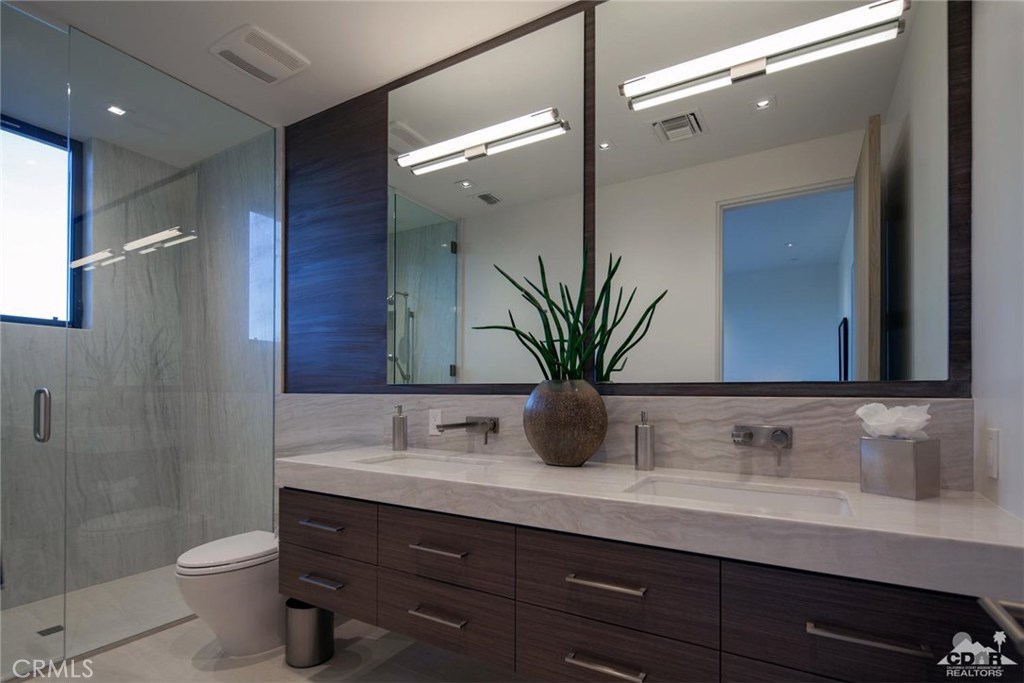 Vintage Country Club - Residential