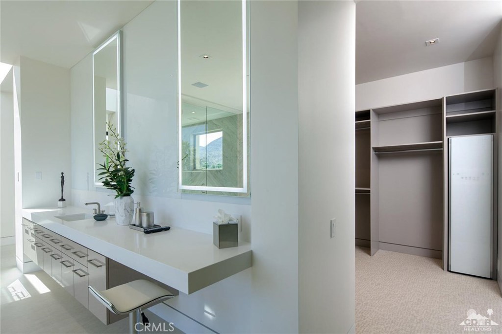 Vintage Country Club - Residential