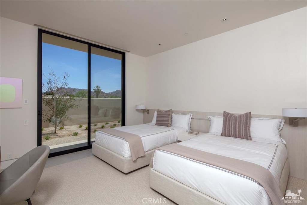 Vintage Country Club - Residential