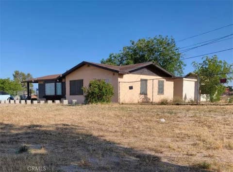 Photo of 15357 Walnut ST, Hesperia, CA 92345 (MLS # AR26145583)