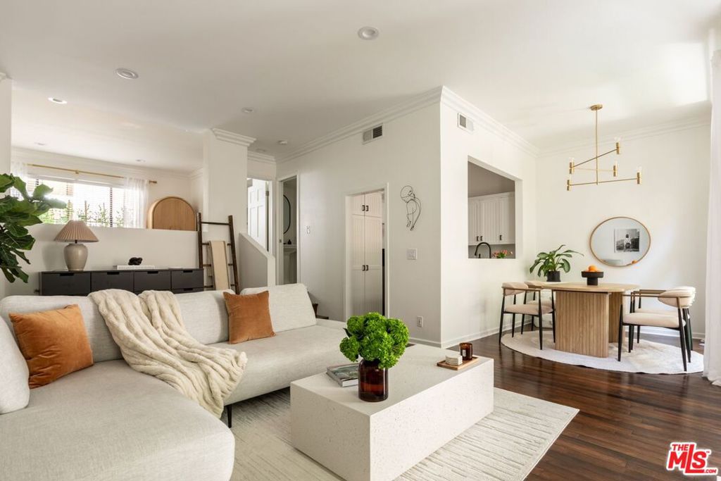 136 S Clark Drive 2