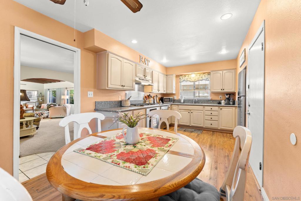 6057 Delor Ct