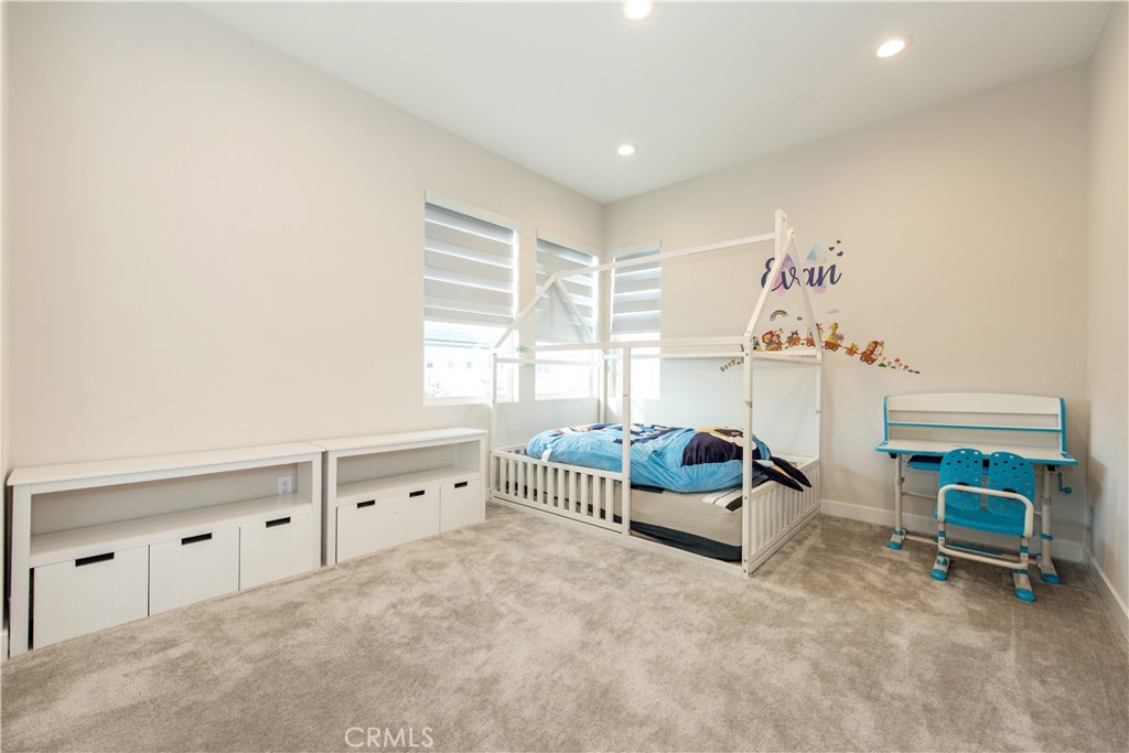 The Oaks - Residential