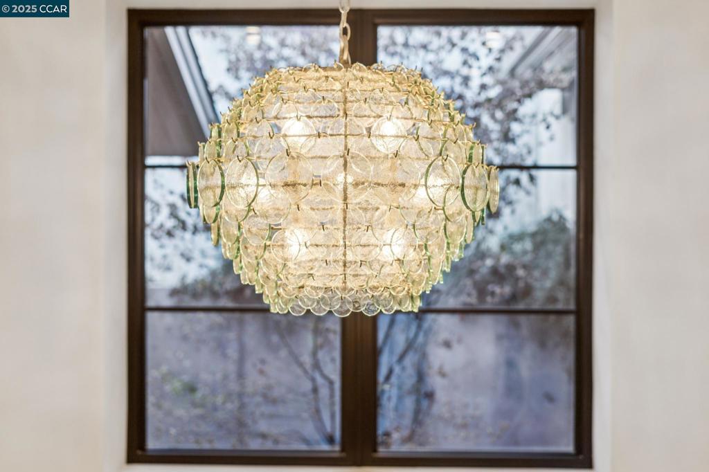 HAPPY VALLEY - Residential