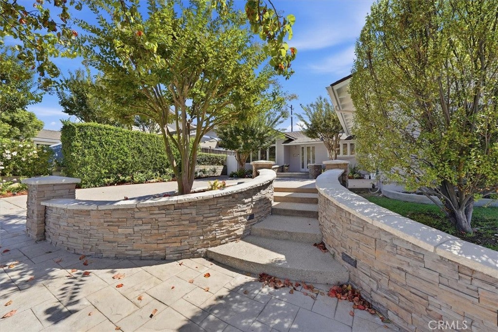 5228 Bluemound Road