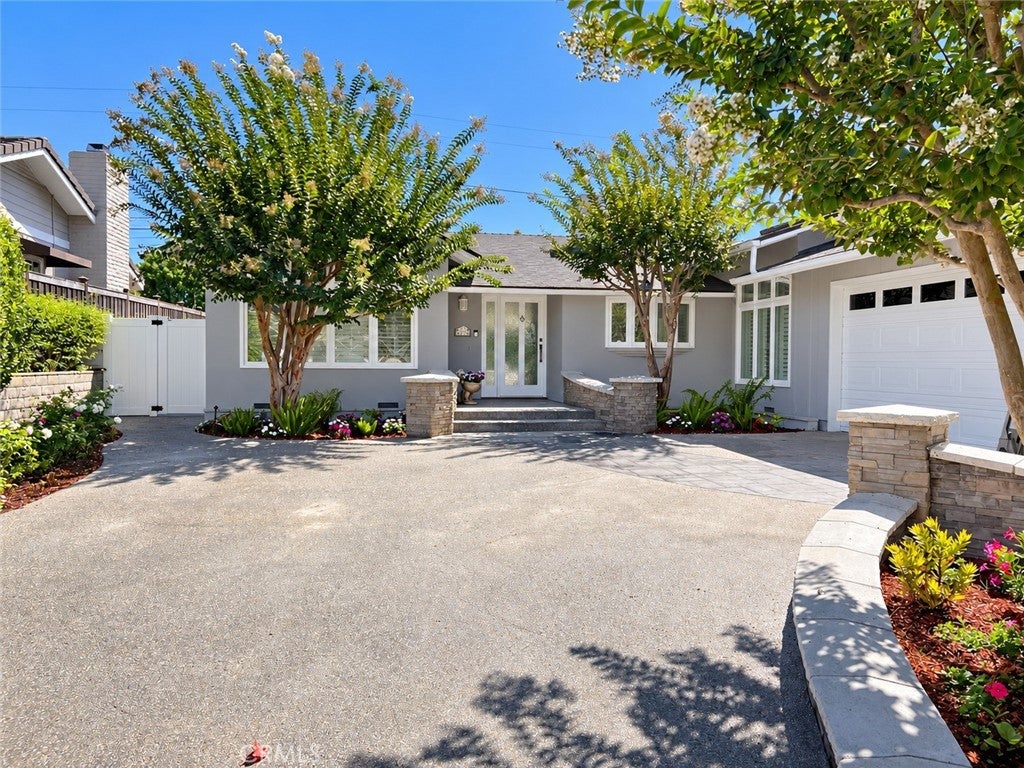 5228 Bluemound Road
