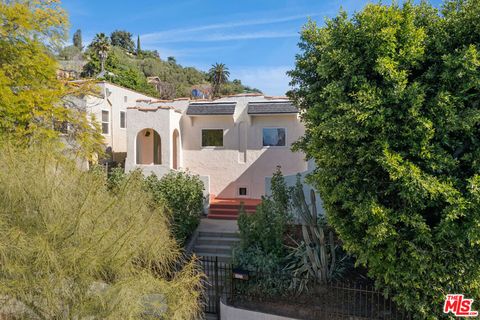 Photo of 2822 Johnston Street, Los Angeles, CA 90031 (MLS # 26655883)