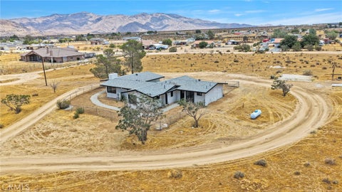Tiny photo for 10675 Joshua RD, Apple Valley, CA 92308 (MLS # HD26157971)