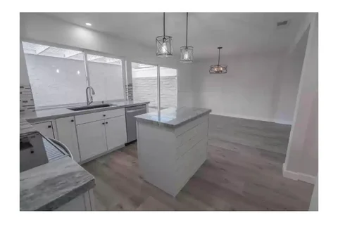 MLS: SR26186767