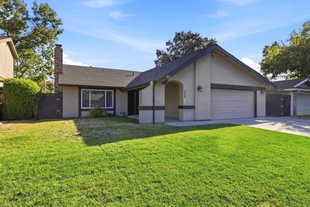 3009 Nikol Street