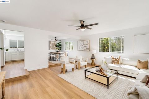 Photo of 7172 Amador Valley Blvd Blvd, Dublin, CA 94568 (MLS # 41129175)