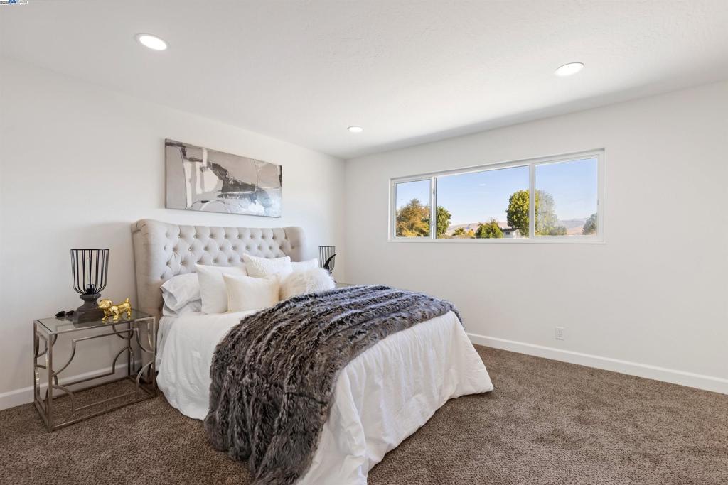 BROOKVALE - Residential