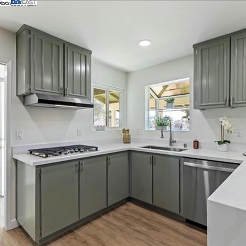 BROOKVALE - Residential