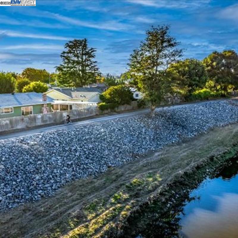 BROOKVALE - Residential