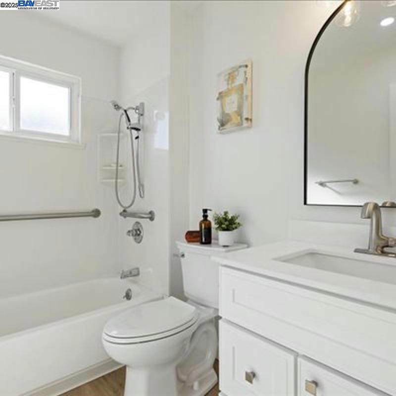 BROOKVALE - Residential