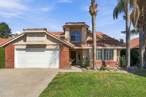 Photo of 1014 Neal Street, Los Banos, CA 93635 (MLS # ML82061495)