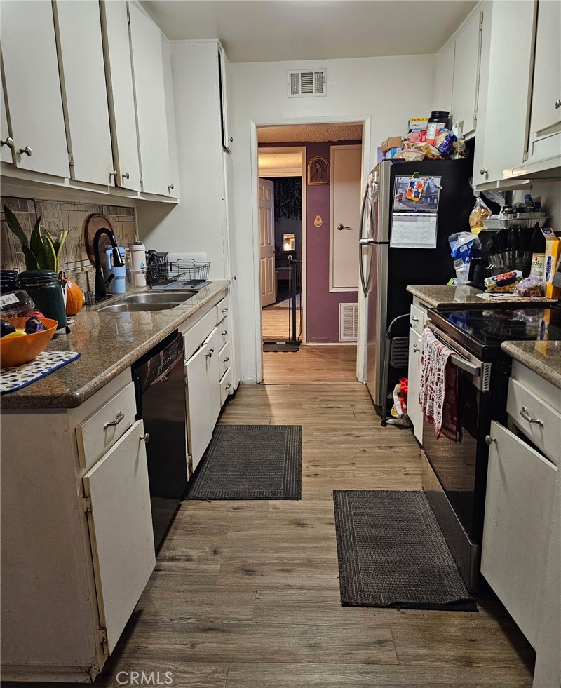 18307 Burbank Boulevard