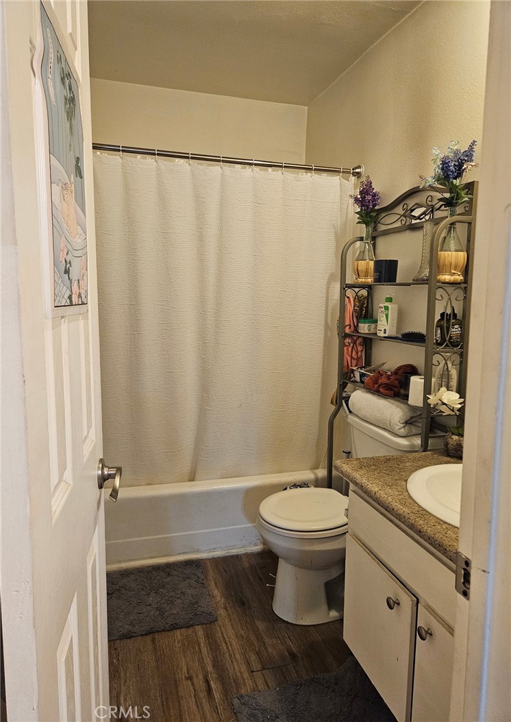 18307 Burbank Boulevard