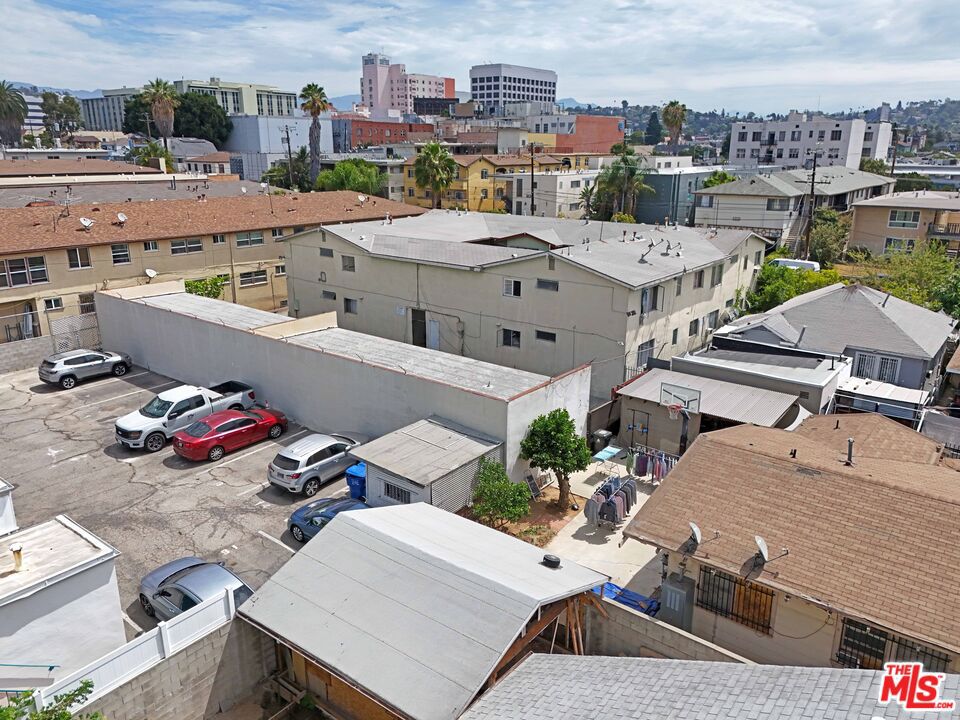 1211 N New Hampshire Avenue