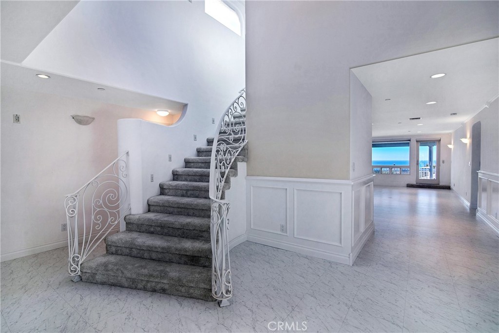 23601 Sidney Bay
