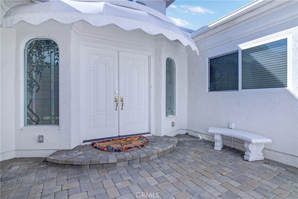 23601 Sidney Bay