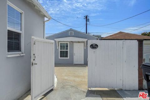 Photo of 1735 S CARMELINA Avenue, Los Angeles, CA 90025 (MLS # 26660155)