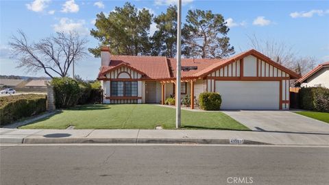 Photo of 43203 27th Street W, Lancaster, CA 93536 (MLS # SR26024217)