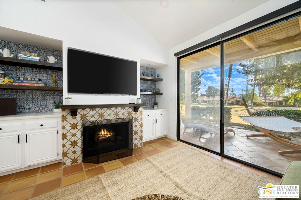 Monterey Country Clu - Residential
