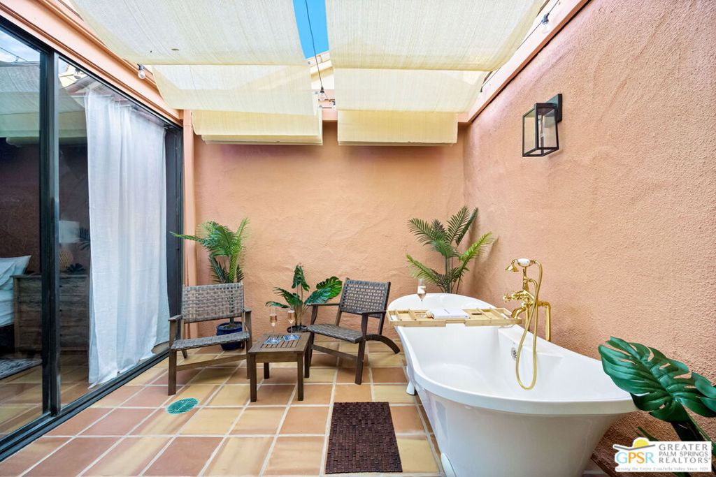 Monterey Country Clu - Residential