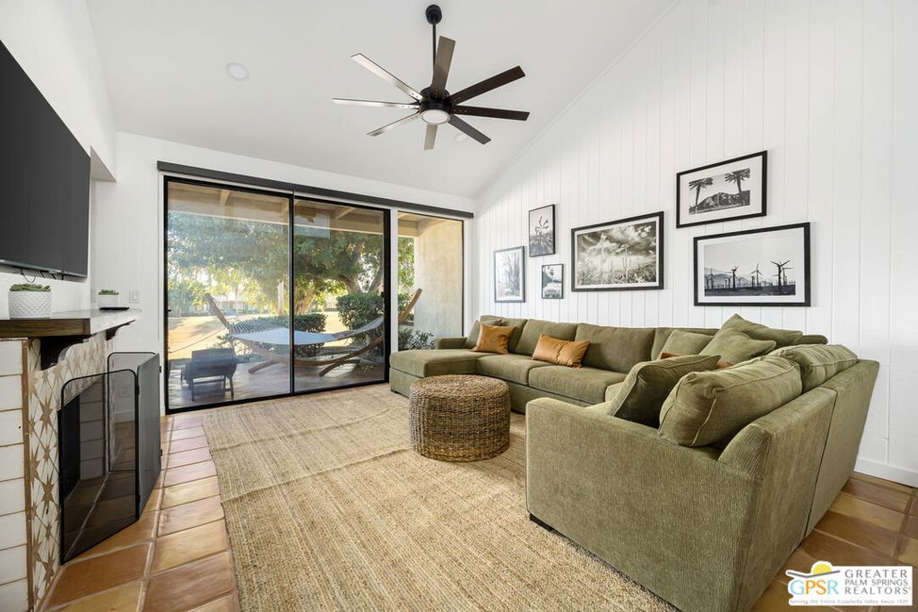 Monterey Country Clu - Residential