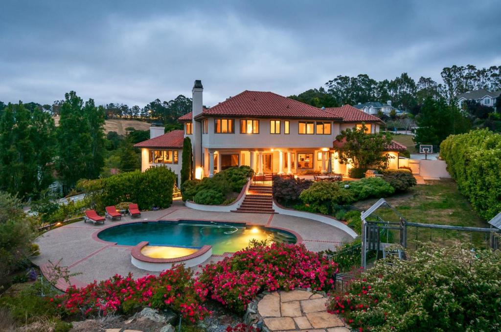 Custom Built Tobin Clark Estates Home on .89 Acre of Lush Grounds. Spectacular Grounds include Syrah Vineyard, Pool and Spa, Guest Apartment, 5 Bedroom Suites, Expansive Kitchen and Family Room, Formal Living and Dining Room, Hardwood Flooring Throughout, Top of the Line Water and Air Filtration System, 150K in Custom Window Treatments, Garden and Vineyard Fully Organic