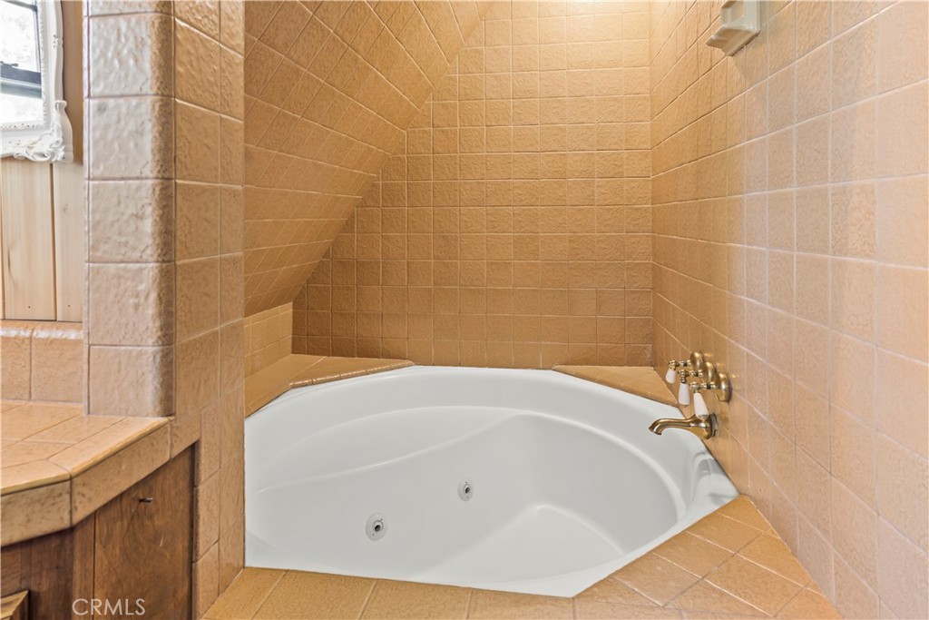 Twin Peaks (TWIN) - Residential