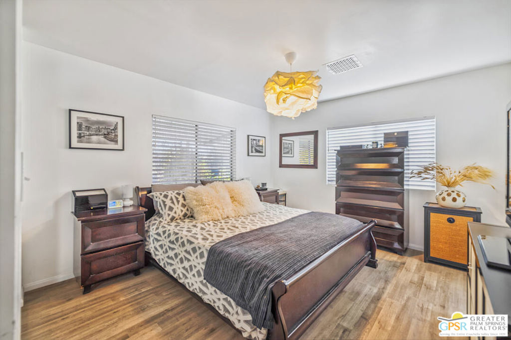 Date Palm Country Cl - Manufactured In Park